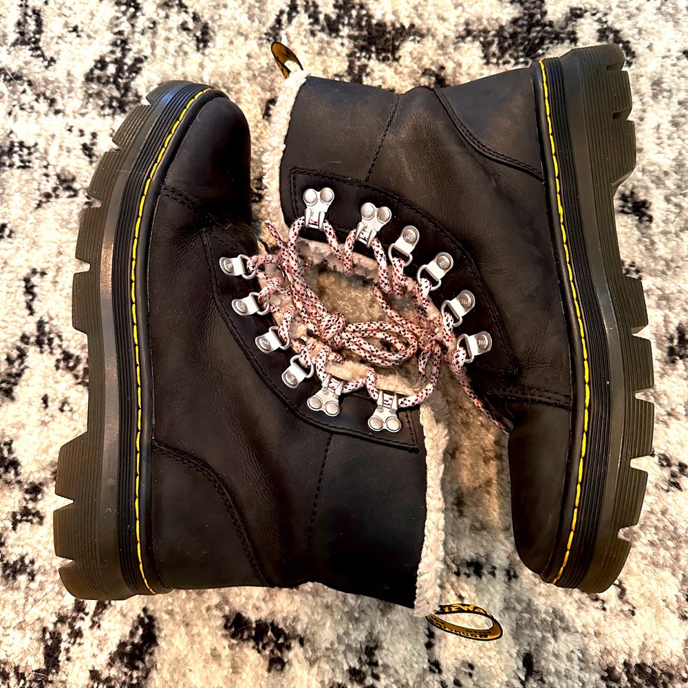 COMBS FAUX SHEARLING LINED CASUAL BOOTS